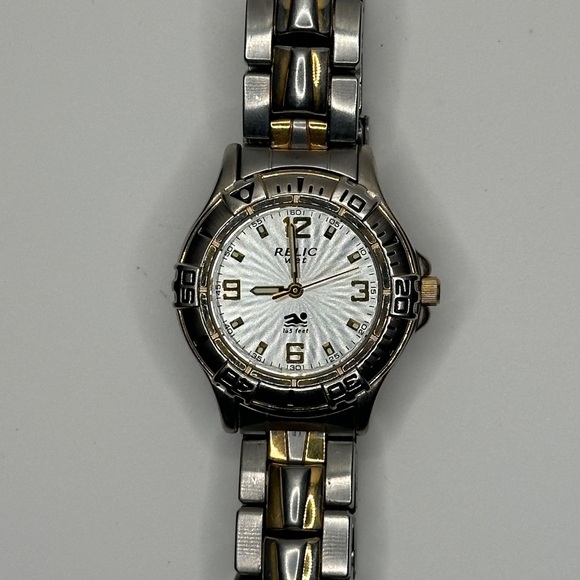 Women’s Relic Wet Model 2R1140 30mm Stainless Steel Divers Style Watch - Picture 1 of 8
